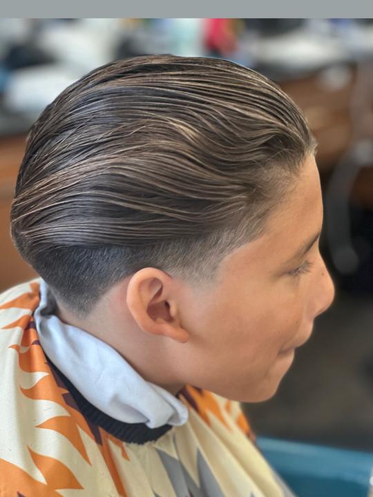 Slick side part
